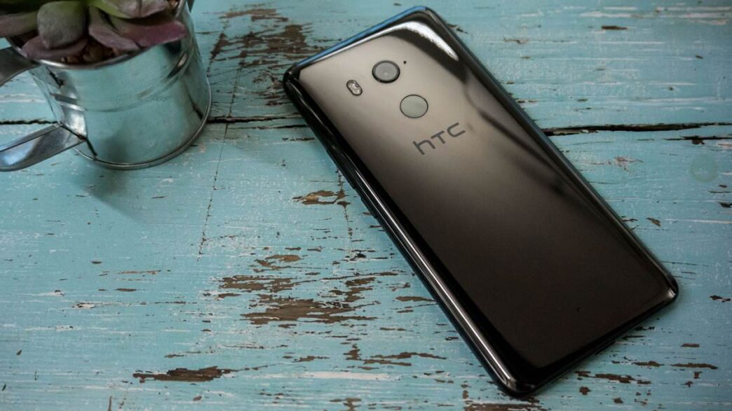 Spek HTC U11+ Layar "Sangat" Jernih Dengan 538ppi Resolusi QHD+